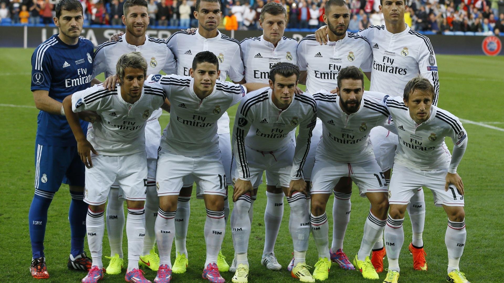 哈维-西蒙斯闪耀表现：热刺4-0哥本哈根背后的战术解密与个人故事